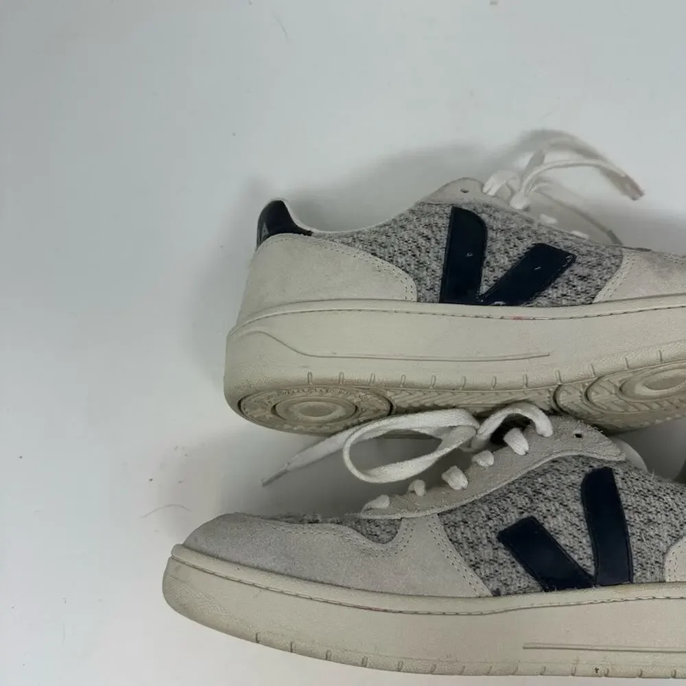 Veja V-10 Flannel Snow Black Sneakers Gray Suede Size 9 Womens Shoes